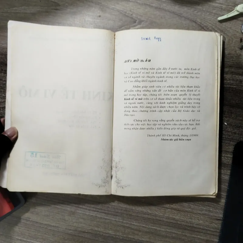 Kinh tế vi mô  935302