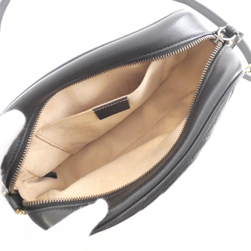 Túi xách vai GG Marmont 447632 DTD1T của Gucci 610844