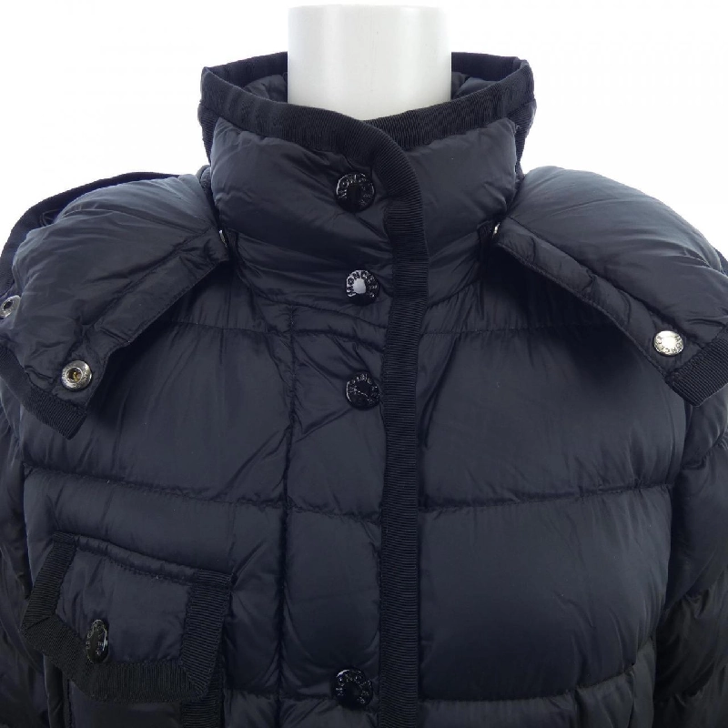Áo khoác lông vũ MONCLER 638833