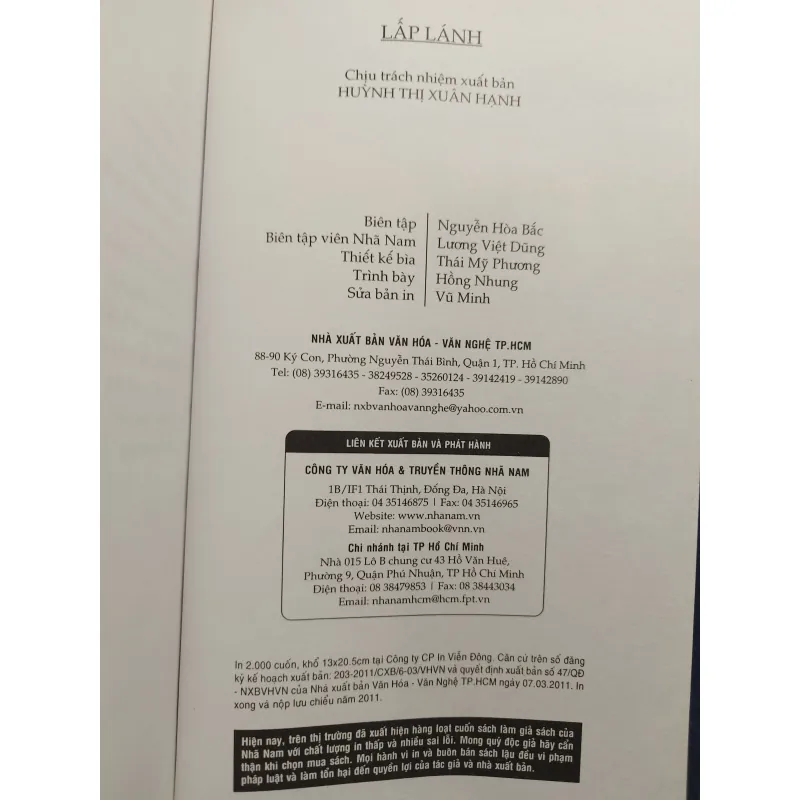 LẤP LÁNH - Ekuni Kaori • Văn học Nhật Bản 782568