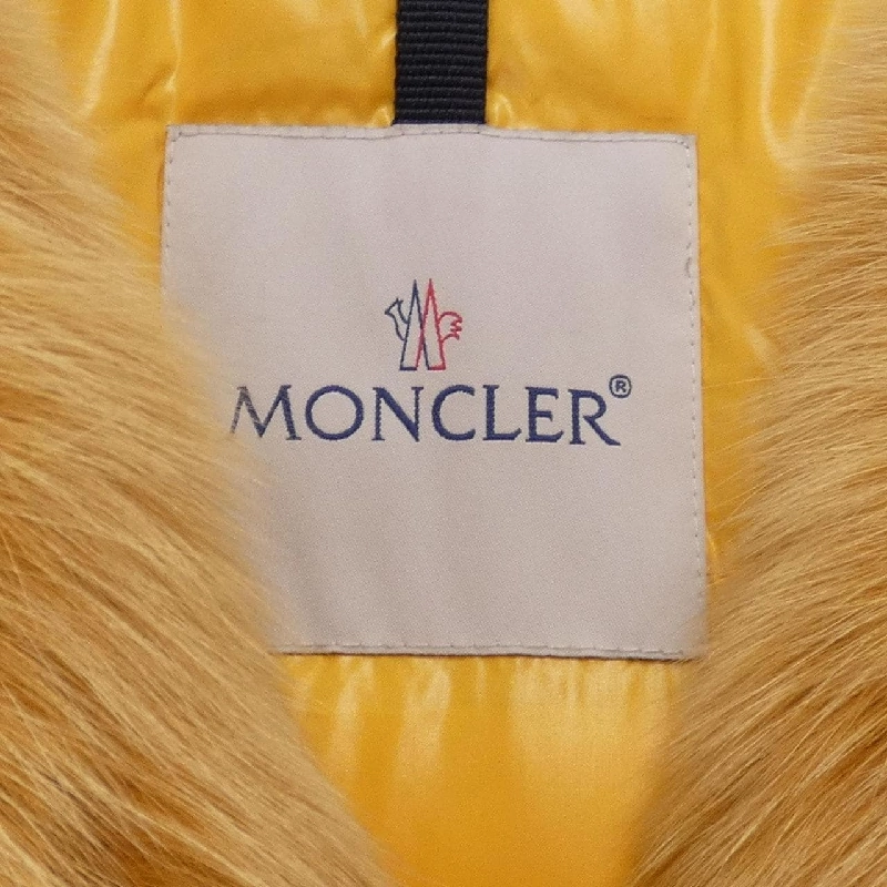 Áo khoác lông vũ MONCLER 640974