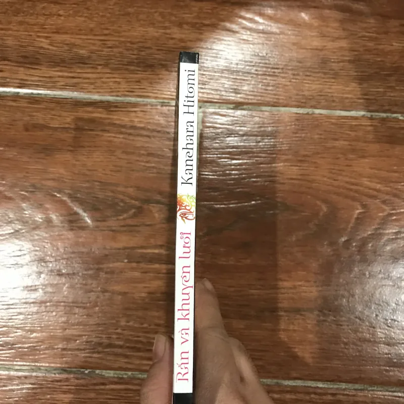 Rắn và khuyên lưỡi - Kanehara Hitomi (6) 756419