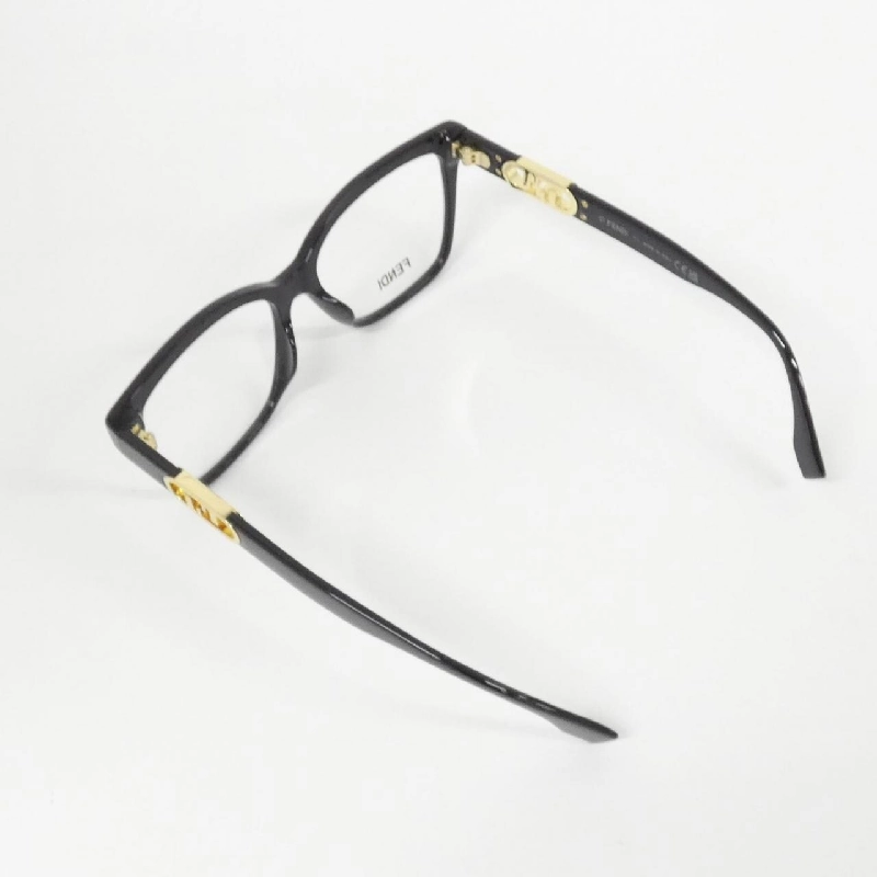 【Sản phẩm mới】Kính Fendi 50025I 625560