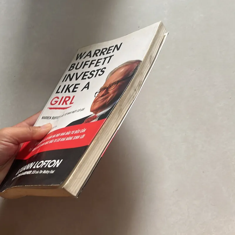 Warren Buffett đầu tư như một cô gái 575172