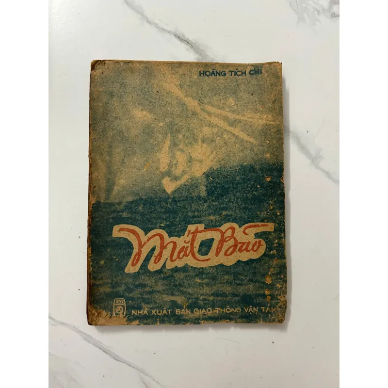 Mắt bão - Hoàng Tích Chỉ 1023694