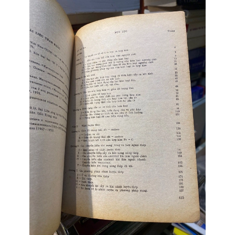 Kim loại học và nhiệt luyện - Nghiêm Hùng 756054