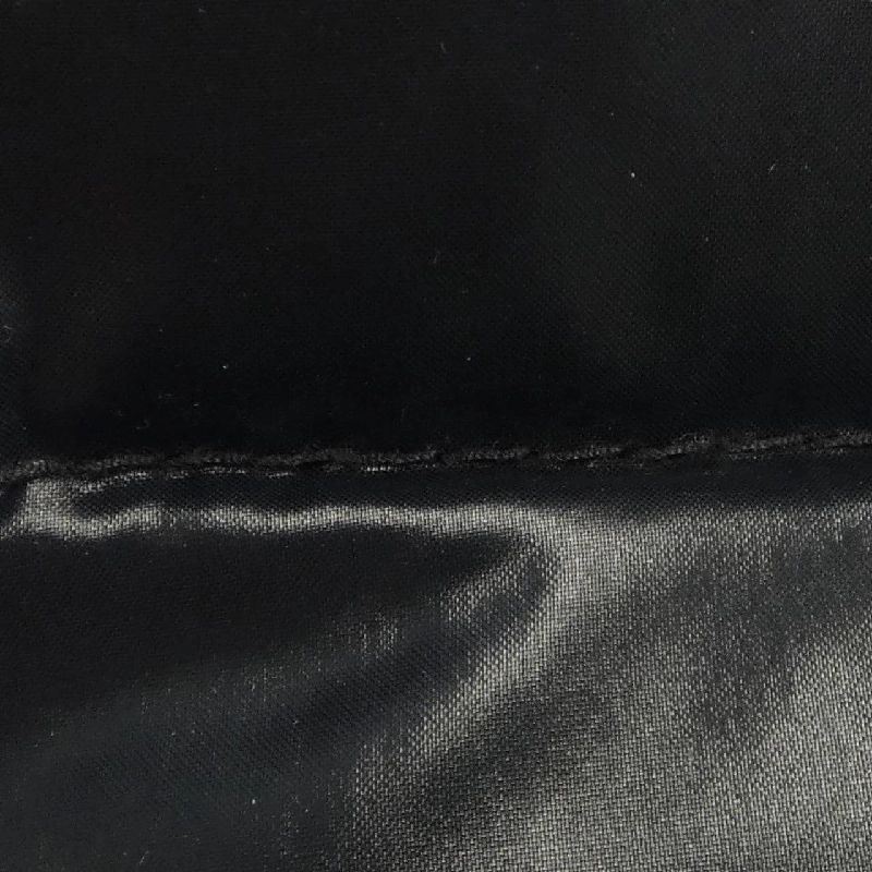 Áo khoác lông vũ MONCLER 640239