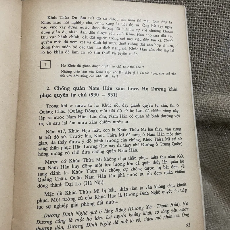 Sách giáo khoa xưa - lịch sử 6 748136