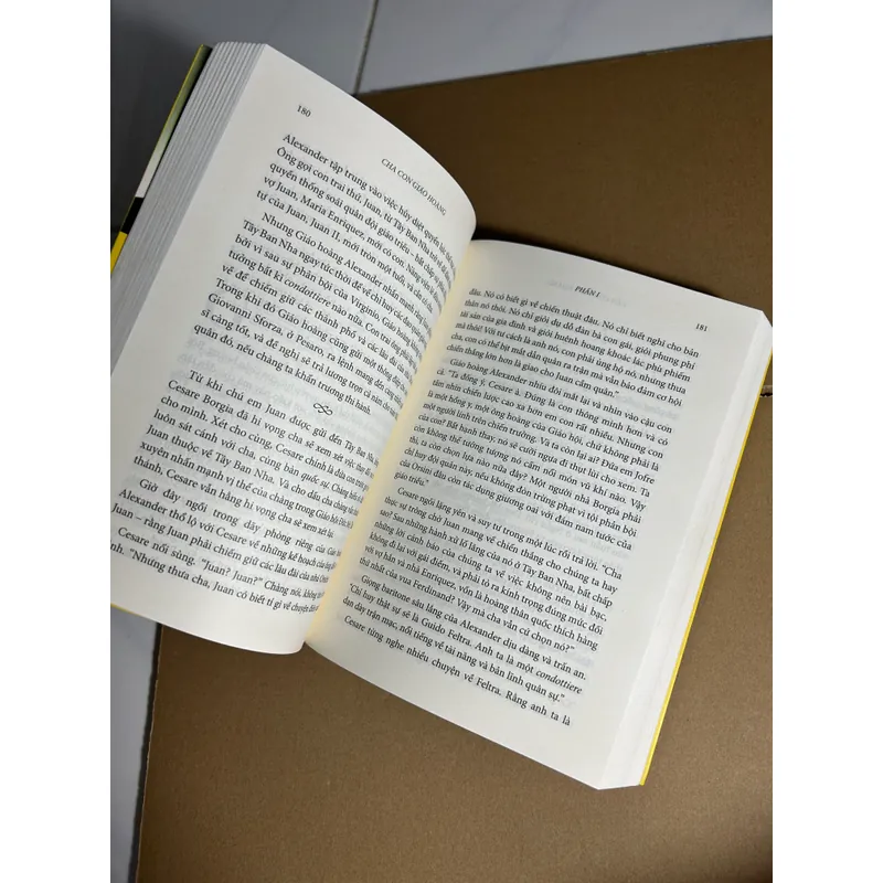 Cha con giáo hoàng - Mario Puzo 733350