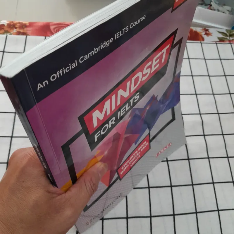 MINDSET FOR IELTS. level 3. Student' book. Fahasa edition pub.2023 792414