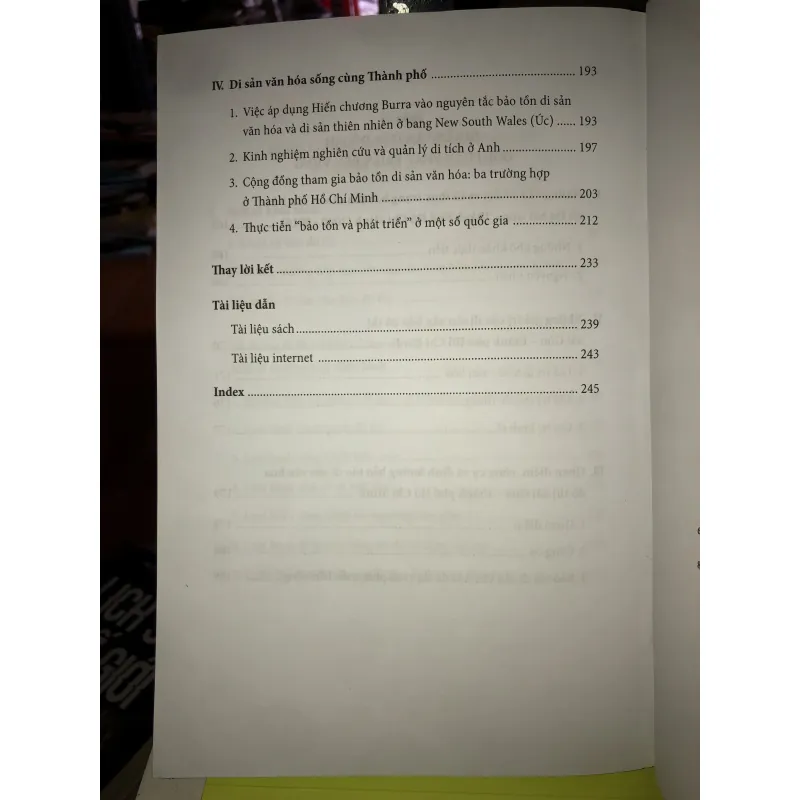Đô thị - Sài Gòn thành phố Hồ Chí Minh khải cổ học và bảo tồn di sản - Nguyễn Thị Hậu 745305