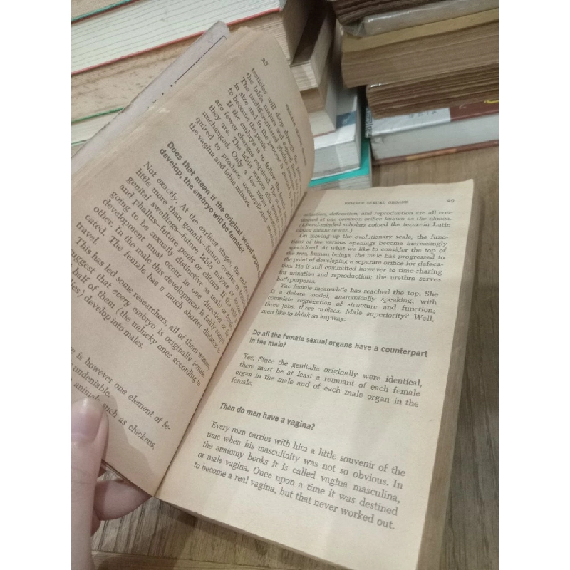 Everything you always wanted to know about sex - Explained by David Reuben, M.D. 754816