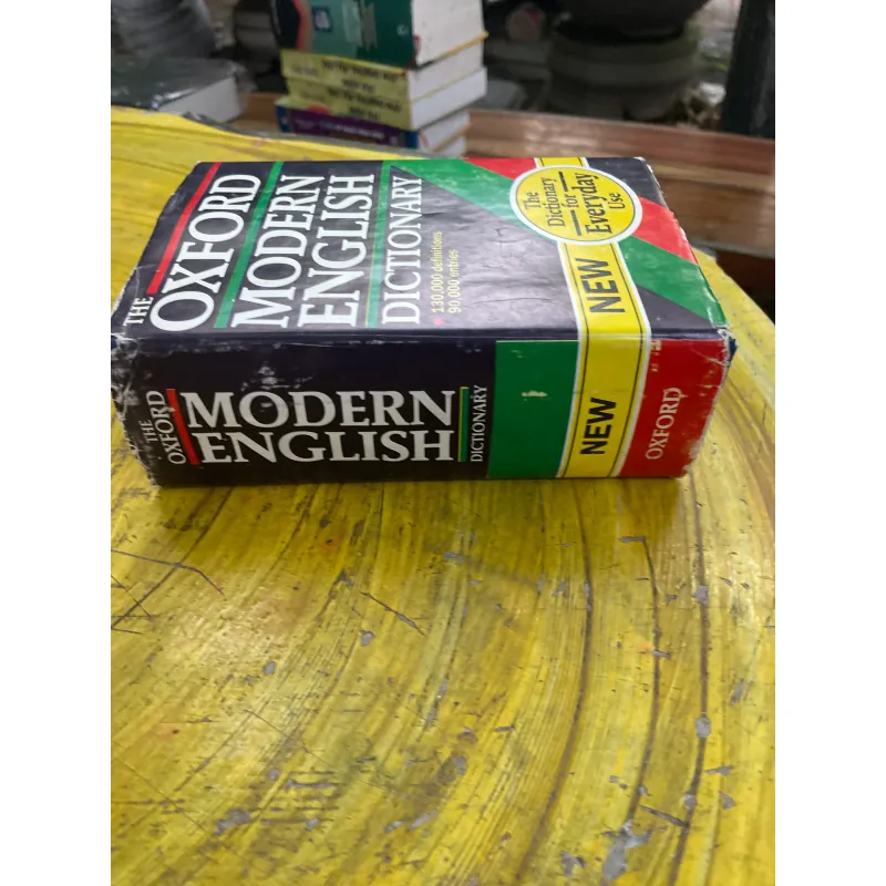 THE OXFORD MODERN ENGLISH DICTIONARY 731099
