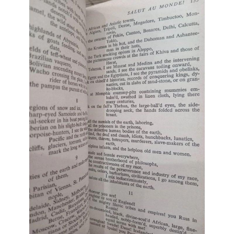 Leaves of Grass - Walt Whitman 529104