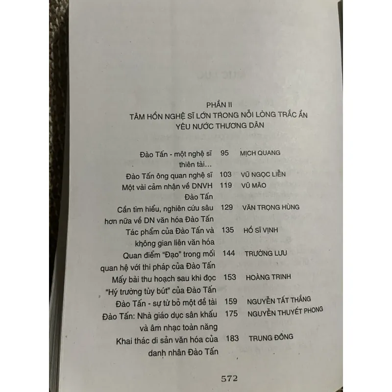 ĐÀO TẤN trăm năm nhìn lại ;580 trang  1024514