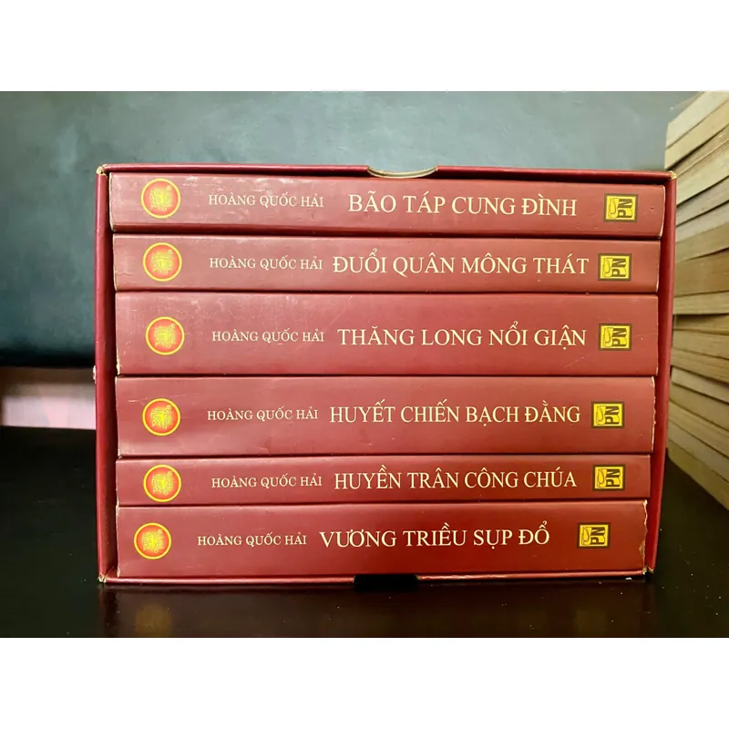 Bão táp triều Trần  553663