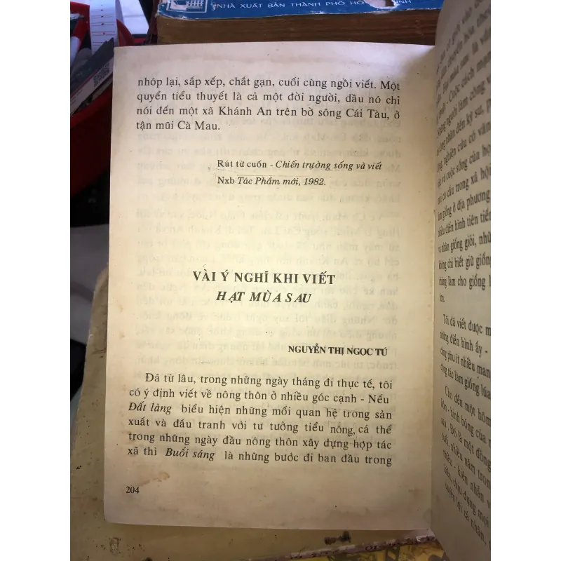 Thai nghén tác phẩm  1021749