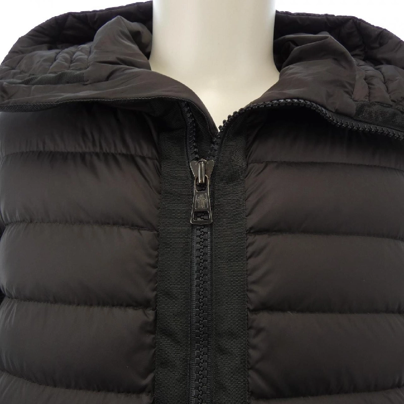 Moncler MONCLER 20919402800 Áo khoác lông - Hàng hiệu Authentic 895147