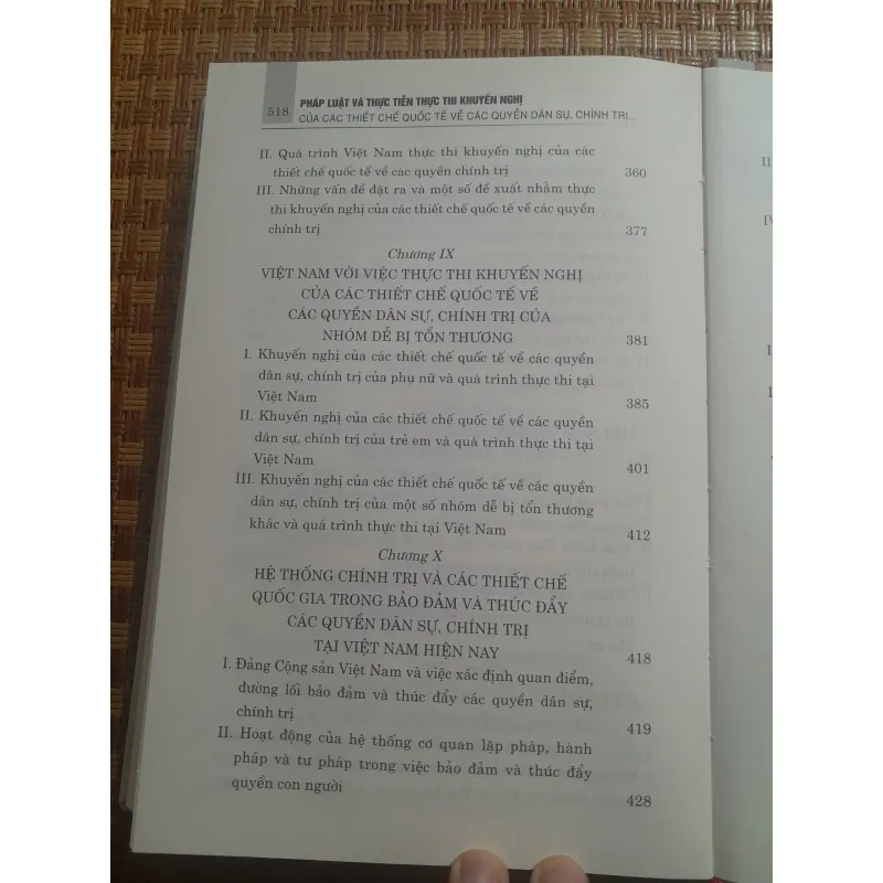 VỀ CÁC QUYỀN DÂN SỰ CHÍNH TRỊ... 932683