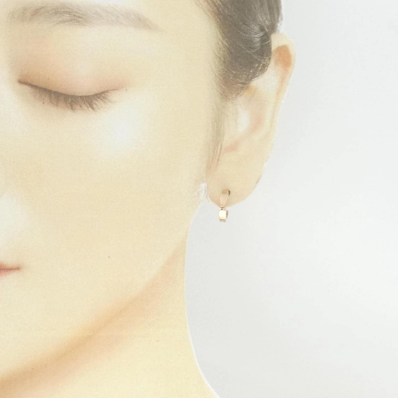 Khuyên tai Cartier Mini Love 666396