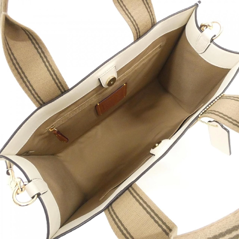 【Sản phẩm mới】Túi Coach CBM10 614015