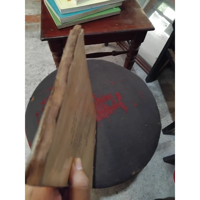 Tiếng hát sông Hương tập thơ của Ưng Bình Thúc Giạ Thị  1002644