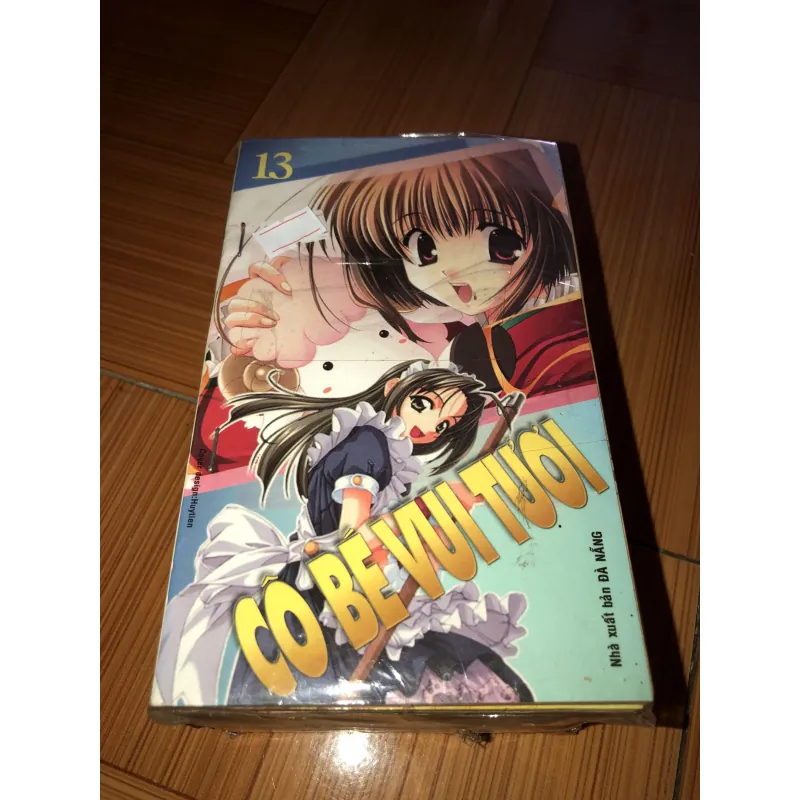 Cô bé vui tươi  781867