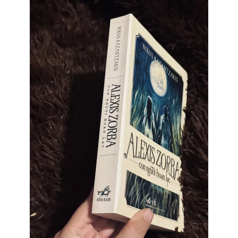 Con người hoan lạc 991197