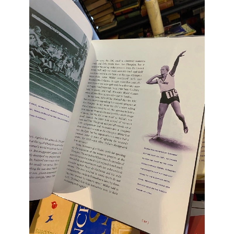 Swifter, Higher, Stronger: a Photographic History of Summer Olympics 1022683