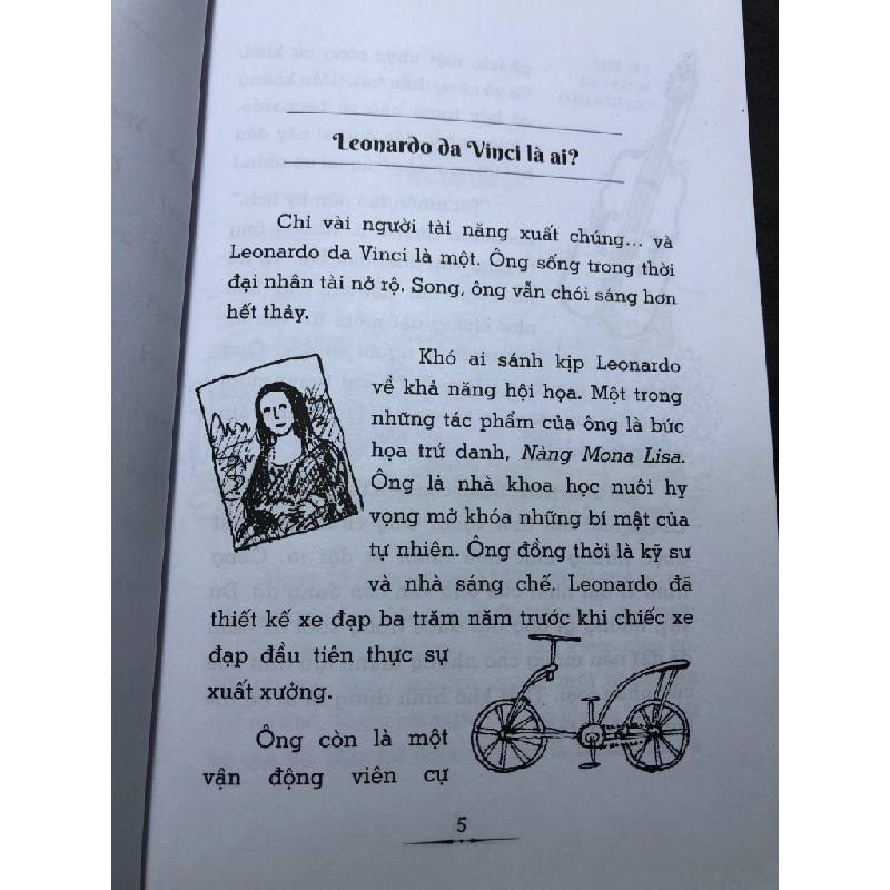 Leonardo da Vinci là ai? 2018 mới 80% bẩn bìa nhẹ Roberta Edwards HPB2206 SÁCH LỊCH SỬ - CHÍNH TRỊ - TRIẾT HỌC 349258