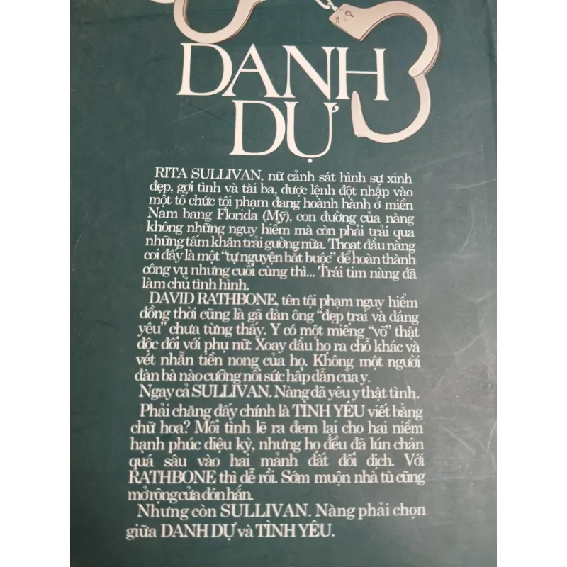 DANH DỰ - LAWRENCE SANDERS 574631