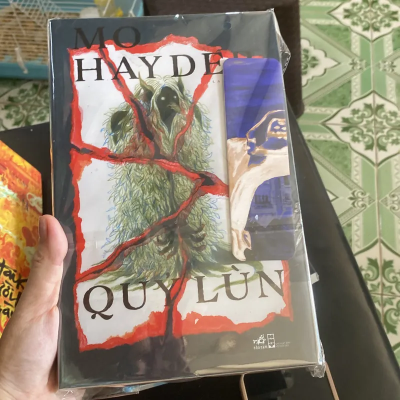 Quỷ Lùn Mo Hayder tặng bookm nhã nam 731695