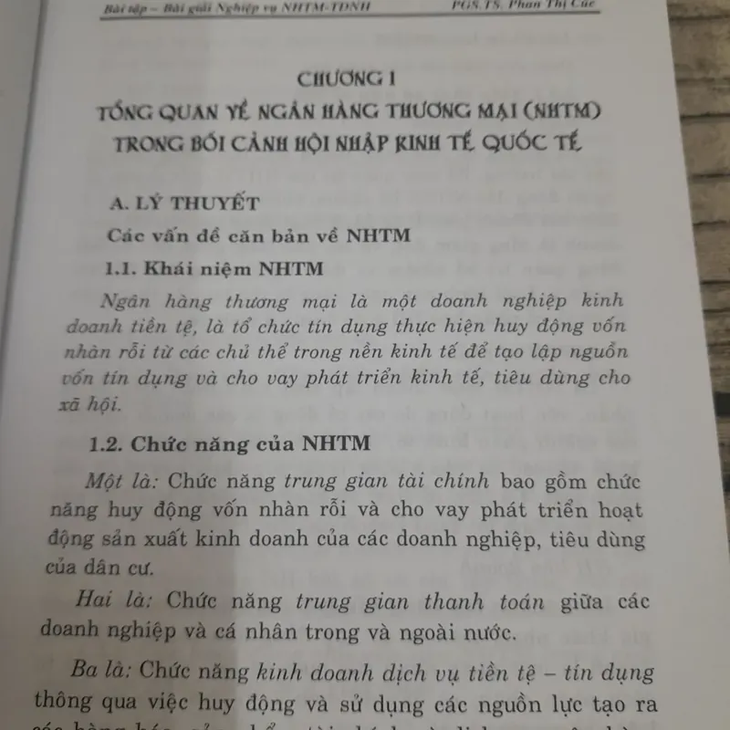 Bài tâp-Bài giải Nghiệp vụ Ngân hàng Thương mại Tín dụng. Chủ biên Phó GS TS Phan Thị Cúc. 675443