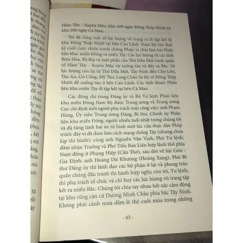 Hoà bình hay chiến tranh - Thượng tướng Trần Văn Trà 999336