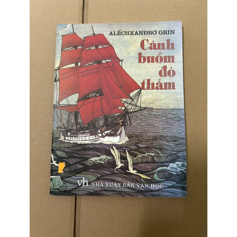 Cánh buồm đỏ thắm 518733