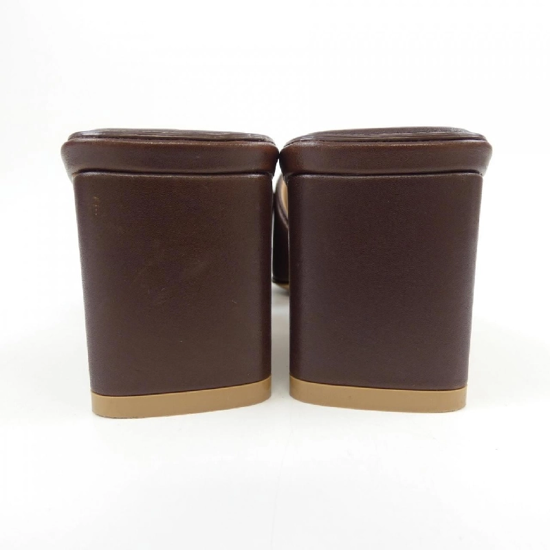 Bottega Veneta Sandal - Hàng hiệu Authentic 829929