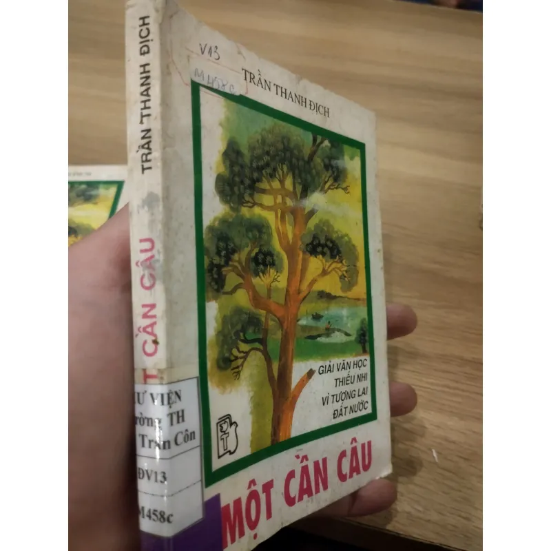 Một Cần Câu" của tác giả Trần Thanh Địch. 





 1025286