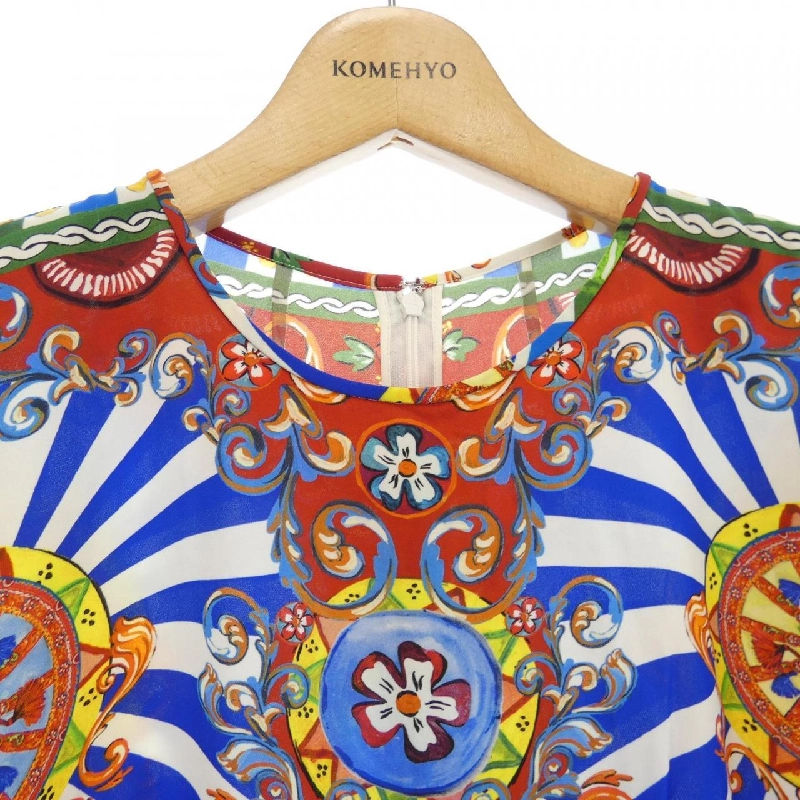 Dolce & Gabbana DOLCE&GABBANA Áo - Hàng hiệu Chính hãng 826838