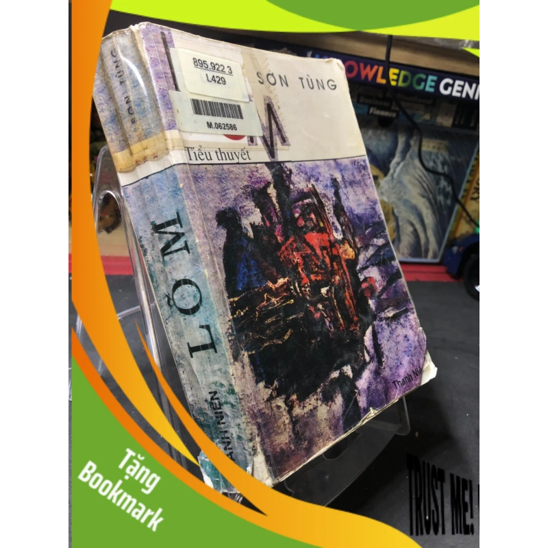 (TẶNG BOOKMARK) Lõm mới 70% ố bẩn có dấu mộc và viết nhẹ trang đầu 2001 Sơn Tùng RBK0906 SÁCH VĂN HỌC 947189