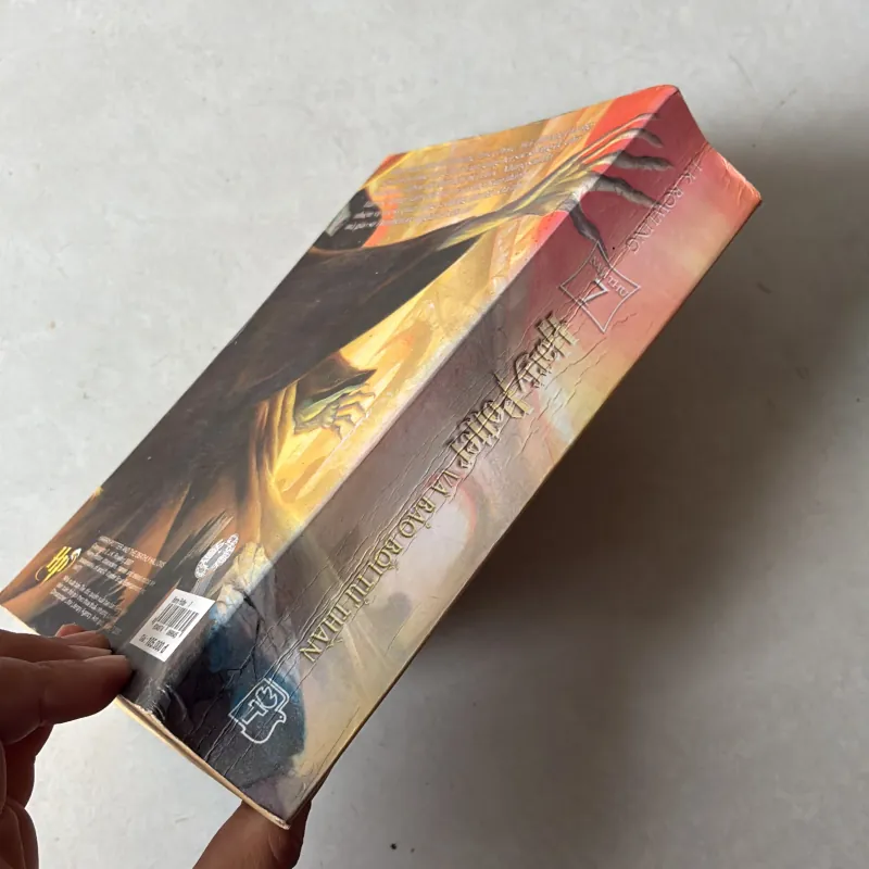 Harry Potter và bảo bối tử thần (Tập 7) - J. K. Rowling - 2007s 756816