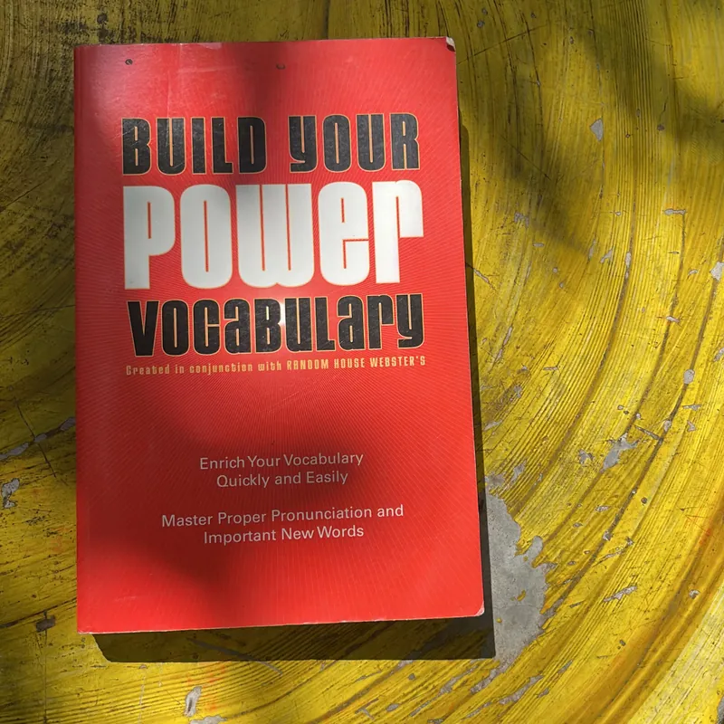 BUILD YOUR POWER VOCABULARY  736845
