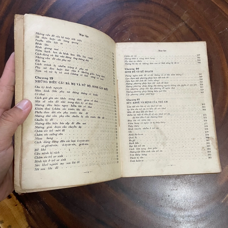 II Tựa sách: Chăm Sóc Sức Khoẻ - DAVID WERNER - 1987 445327