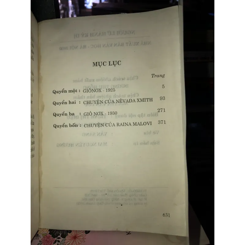 Người lữ hành kỳ dỵ - Harold Robbins  991880