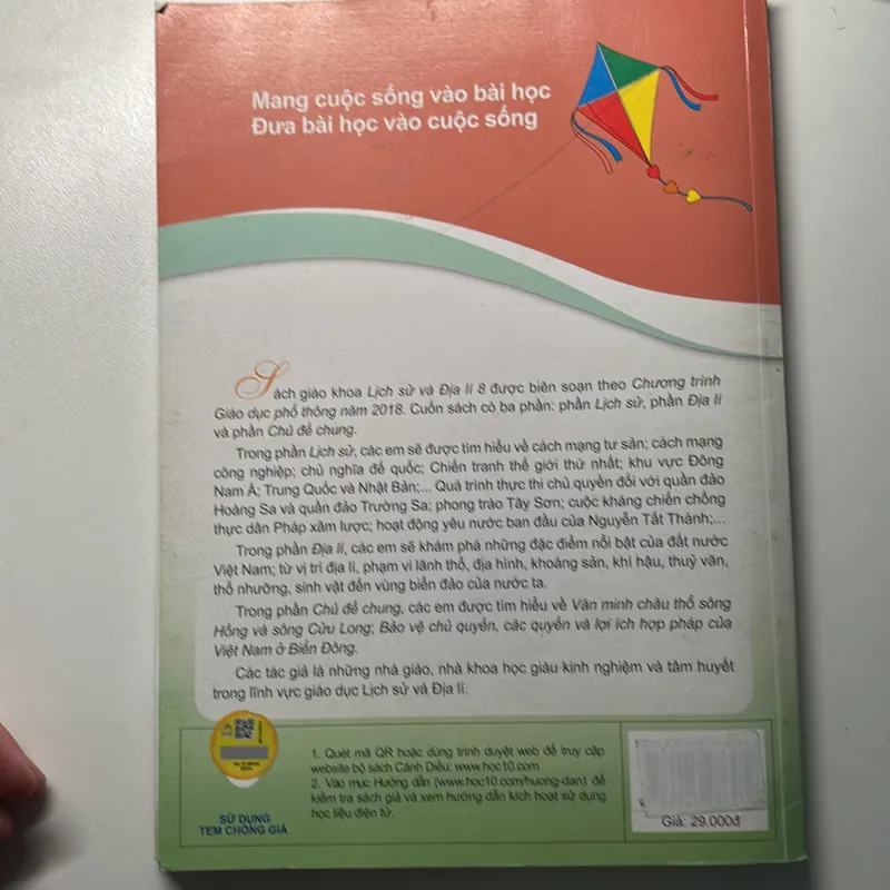 Lịch sử và địa lý lớp 8 977665