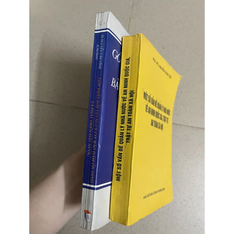 Combo 2 sách – Tài liệu tham khảo nội bộ (hiếm) 763559