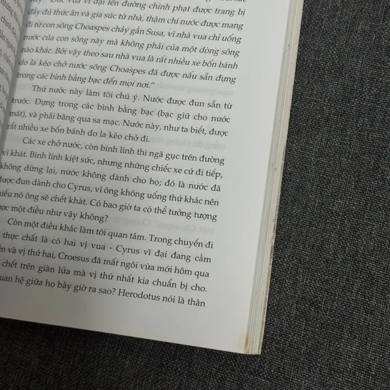 Du hành cùng Herodotus - Ryszard Kapuscinski 905741