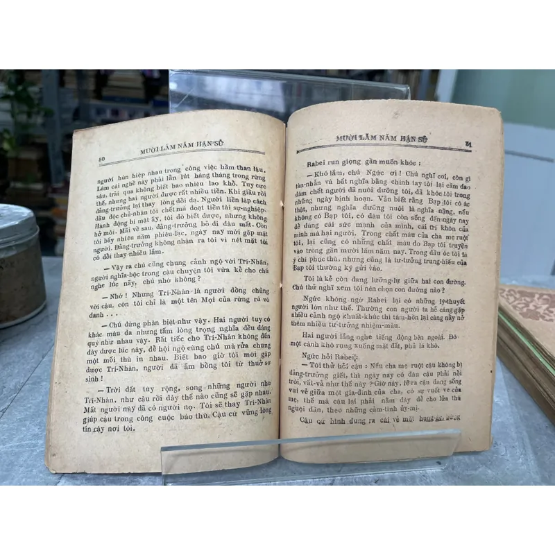 MƯỜI LĂM NĂM HẬN SỬ- LÝ VĂN SÂM 704085