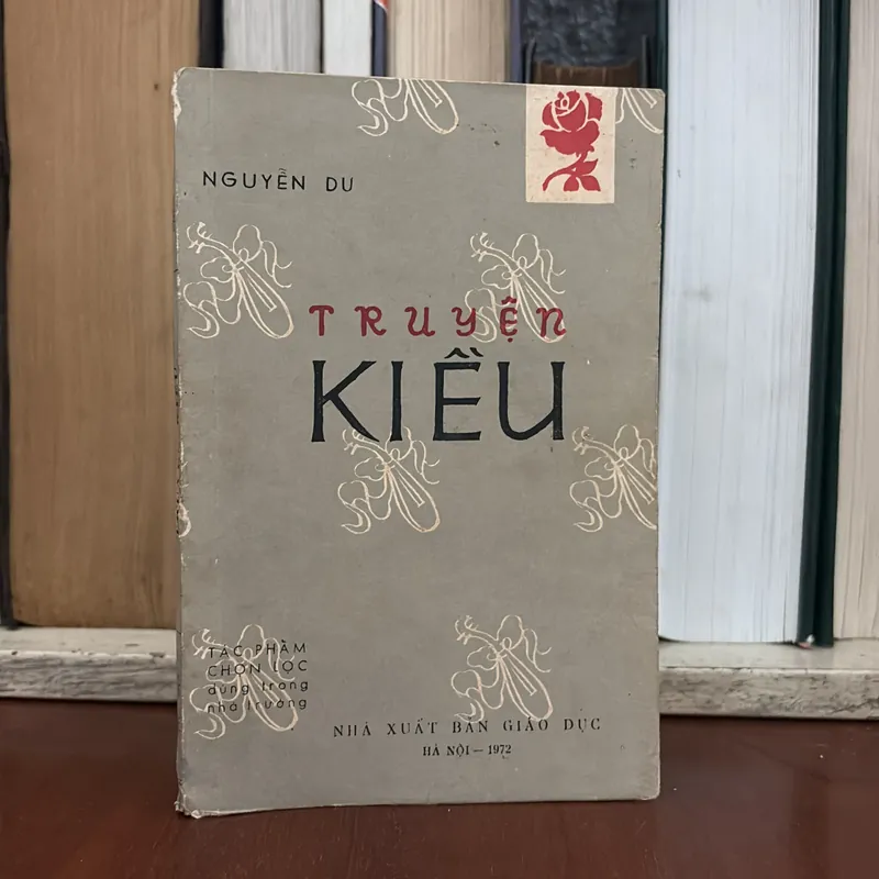 II Sách Xưa Văn Học: Truyện Kiều - Nguyễn Du - 1972 593303