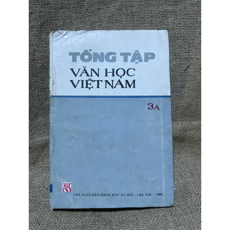 Tồng tập văn học Việt Nam tập- văn học trung đại thời Trần, Hồ  968628