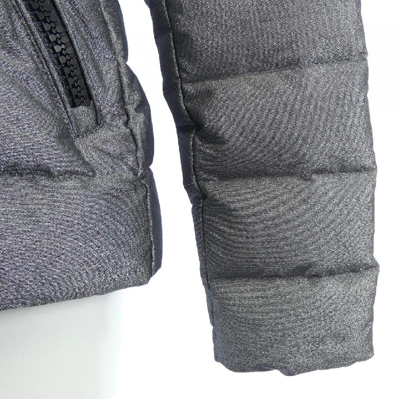 Áo khoác lông vũ MONCLER ZORILLE 627895